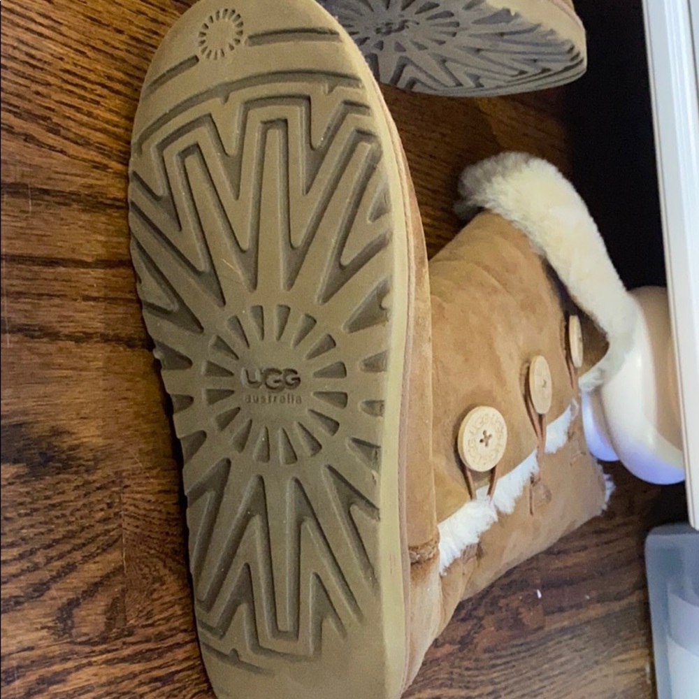 Ugg Tall Bailey Button - image 7